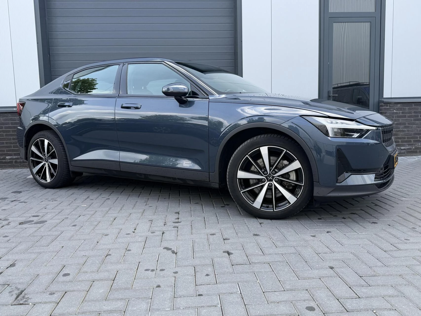 Hoofdafbeelding Polestar 2