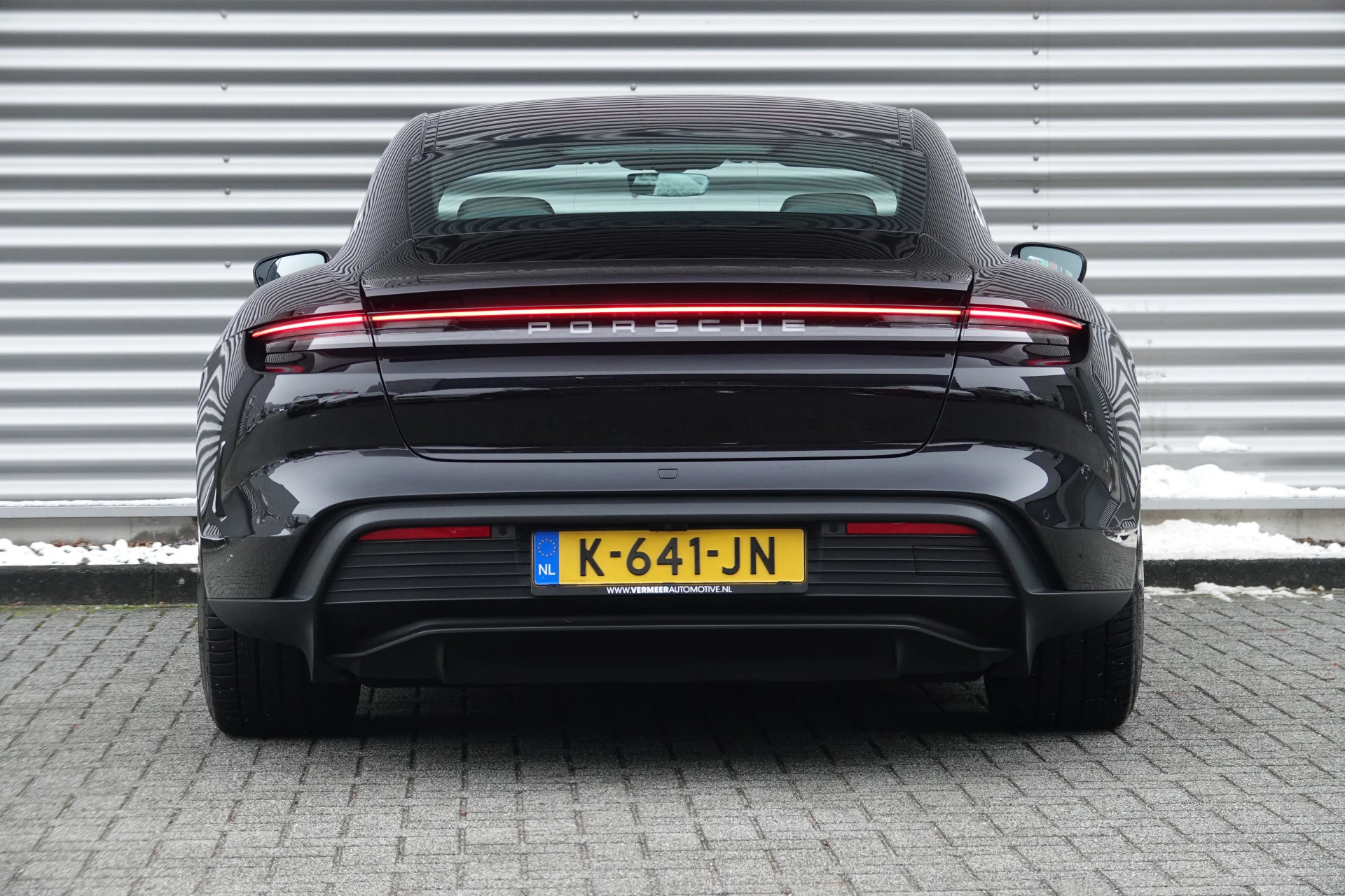 Hoofdafbeelding Porsche Taycan