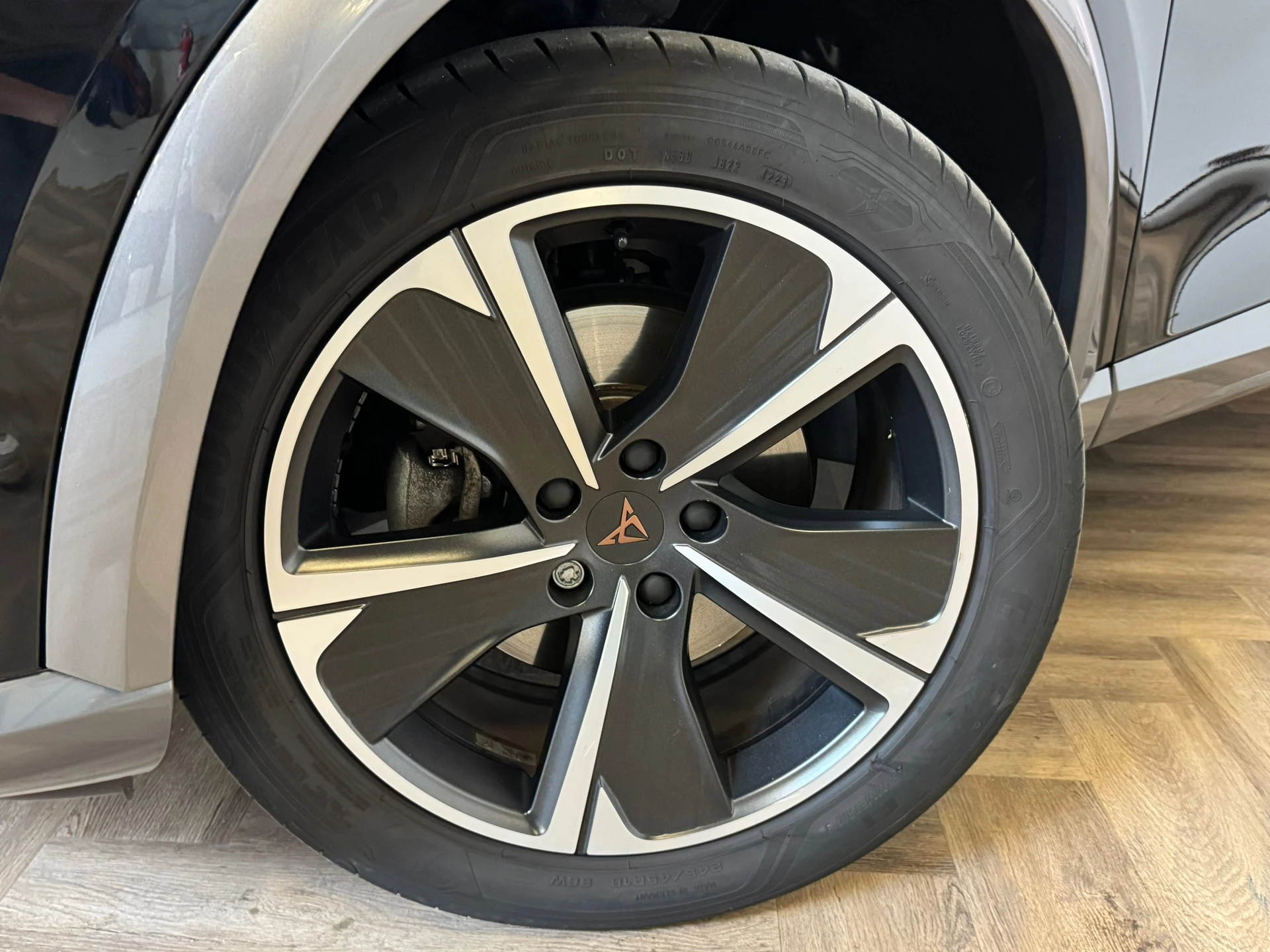 Hoofdafbeelding CUPRA Formentor