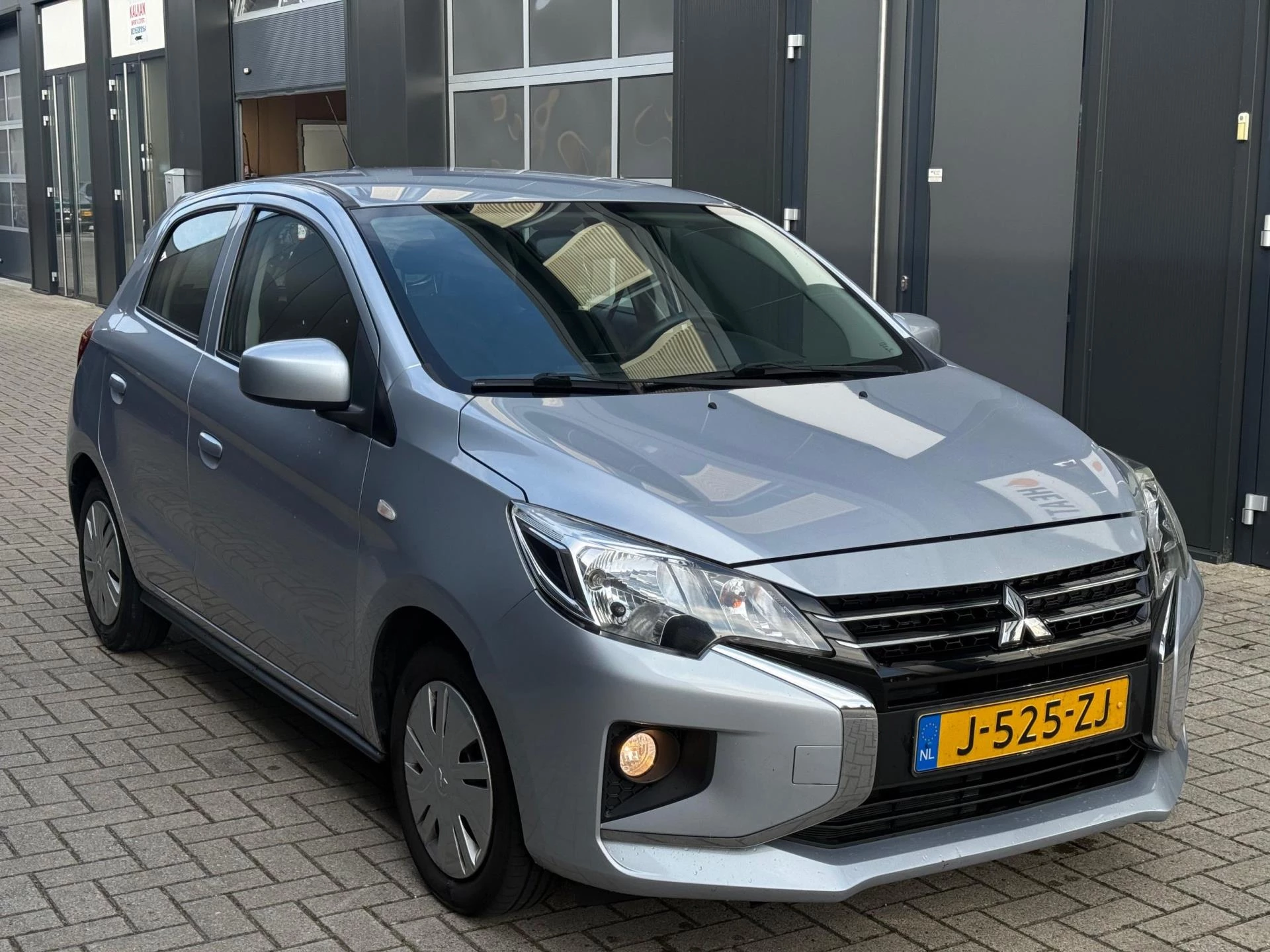 Hoofdafbeelding Mitsubishi Space Star