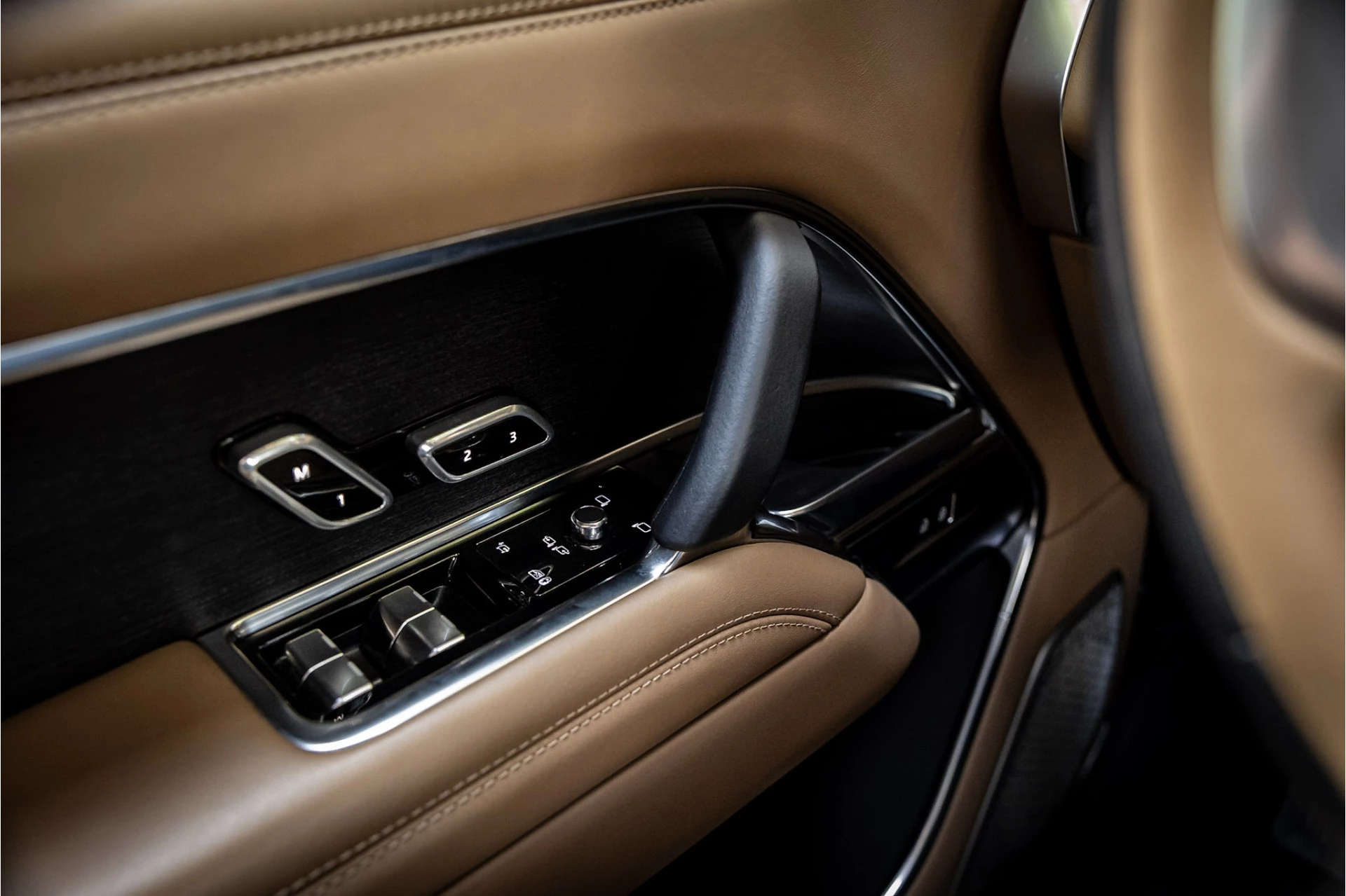 Hoofdafbeelding Land Rover Range Rover