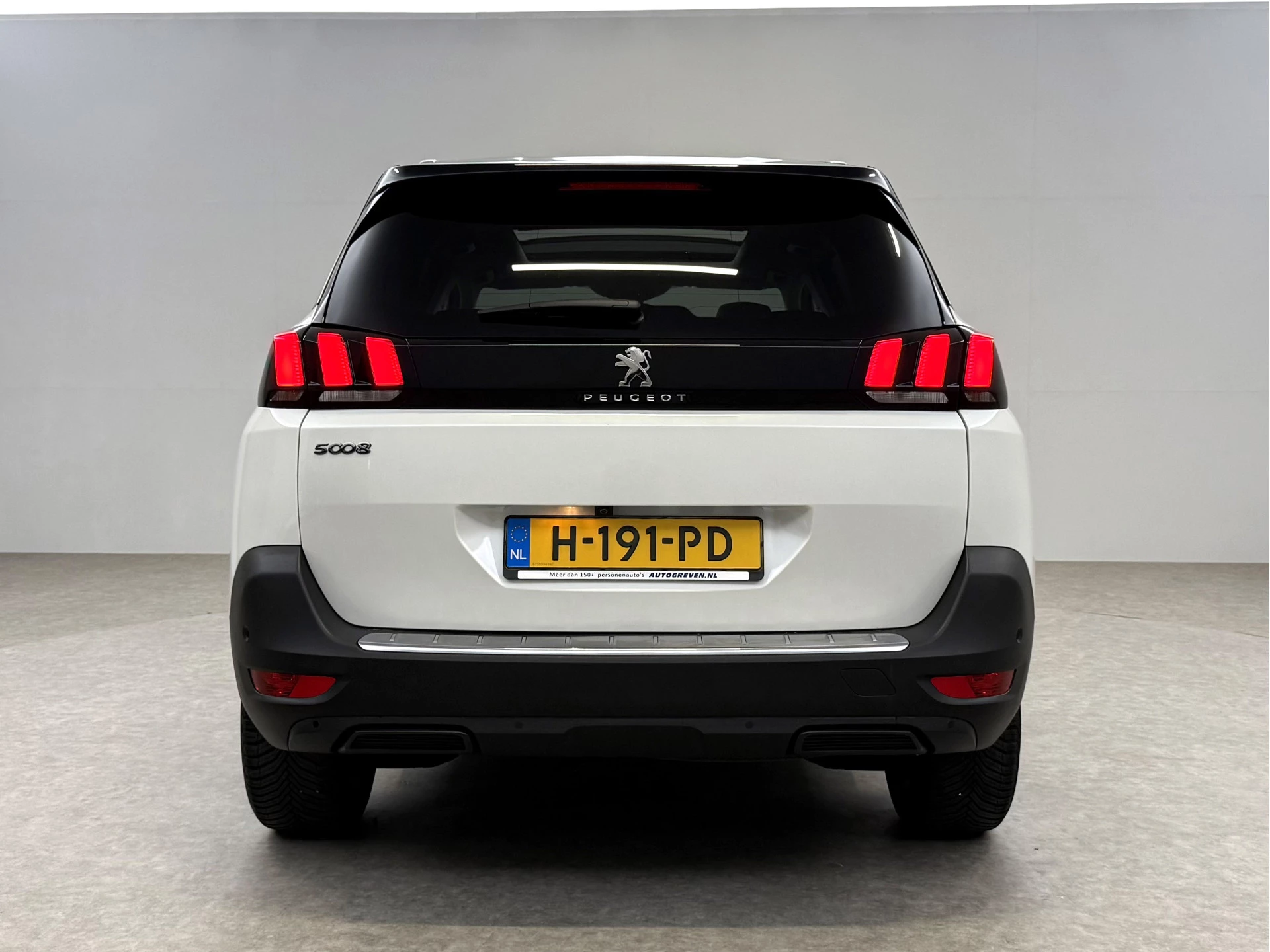 Hoofdafbeelding Peugeot 5008