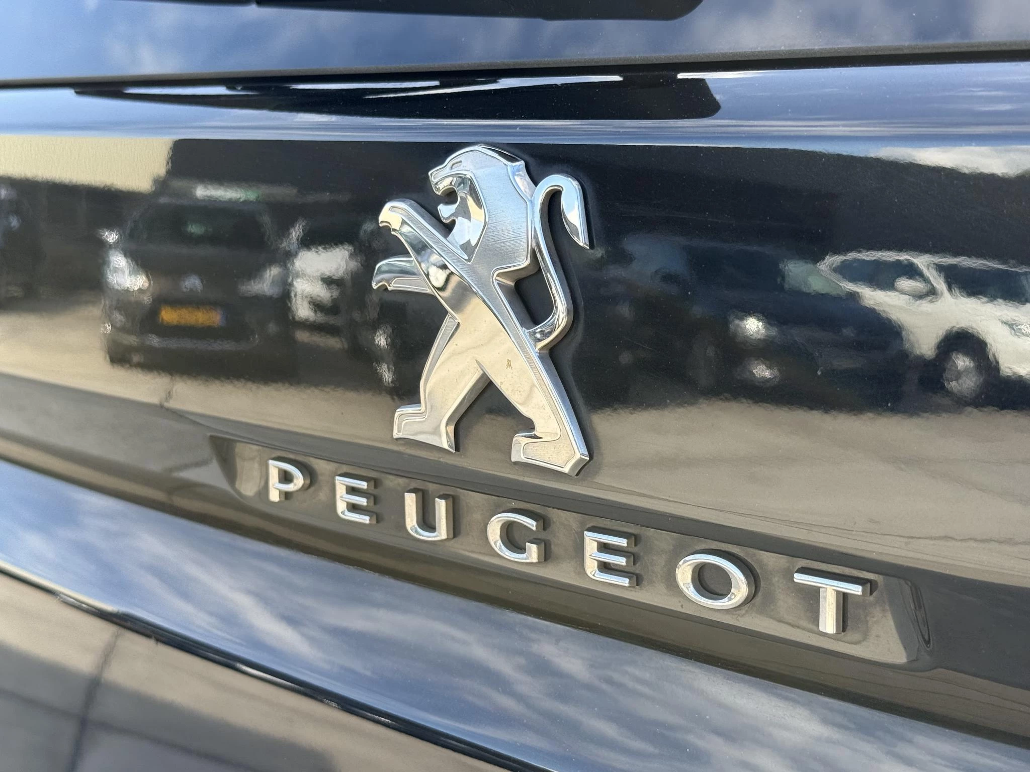 Hoofdafbeelding Peugeot 5008