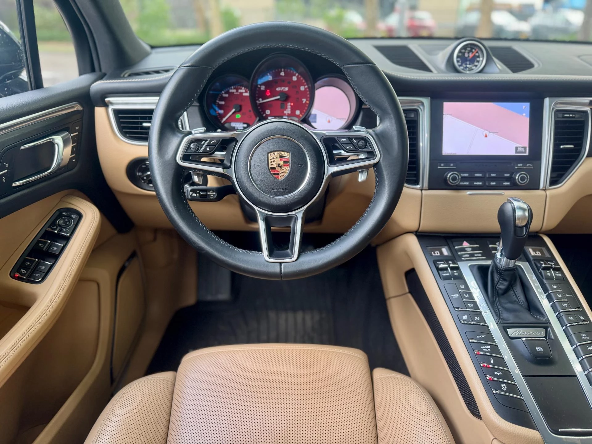Hoofdafbeelding Porsche Macan