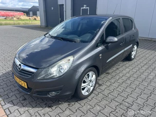 Opel Corsa 1.2-16V 111 Edition
