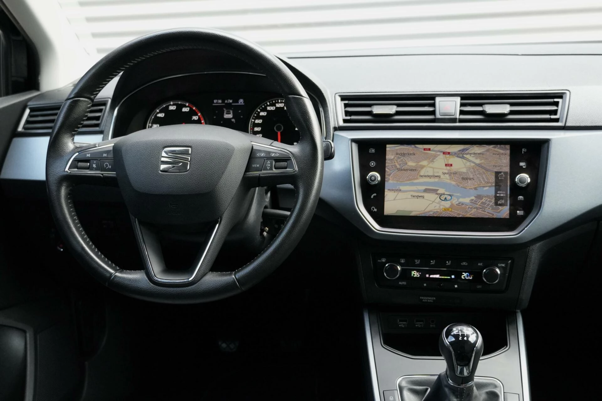 Hoofdafbeelding SEAT Arona