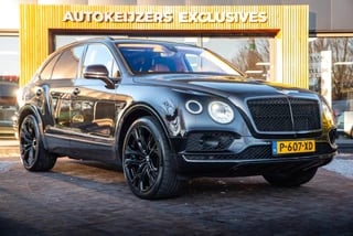 Hoofdafbeelding Bentley Bentayga Bentley Bentayga 6.0 W12 black on black Panodak Leer Massage 360 Cam. DAB+ W12