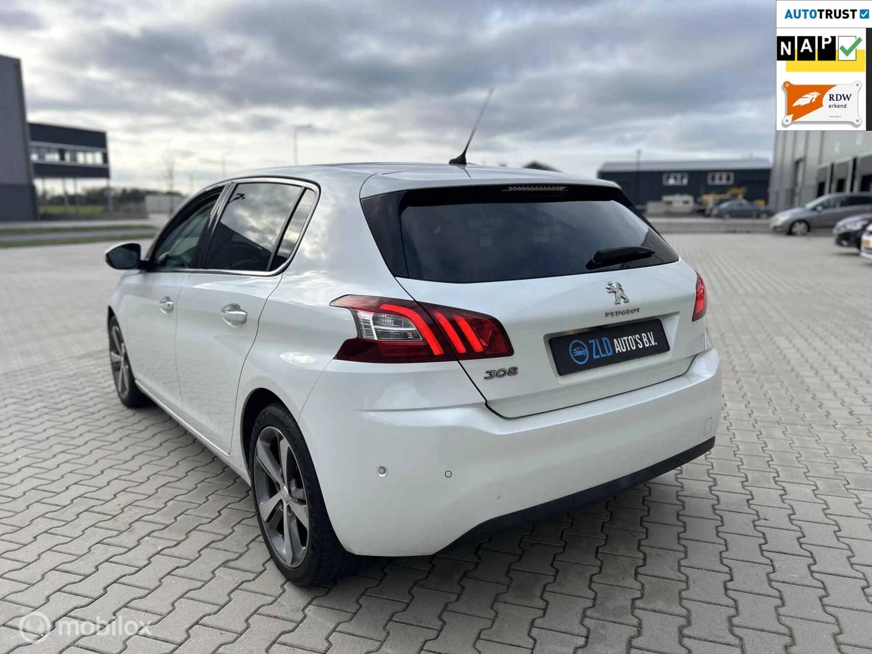 Hoofdafbeelding Peugeot 308