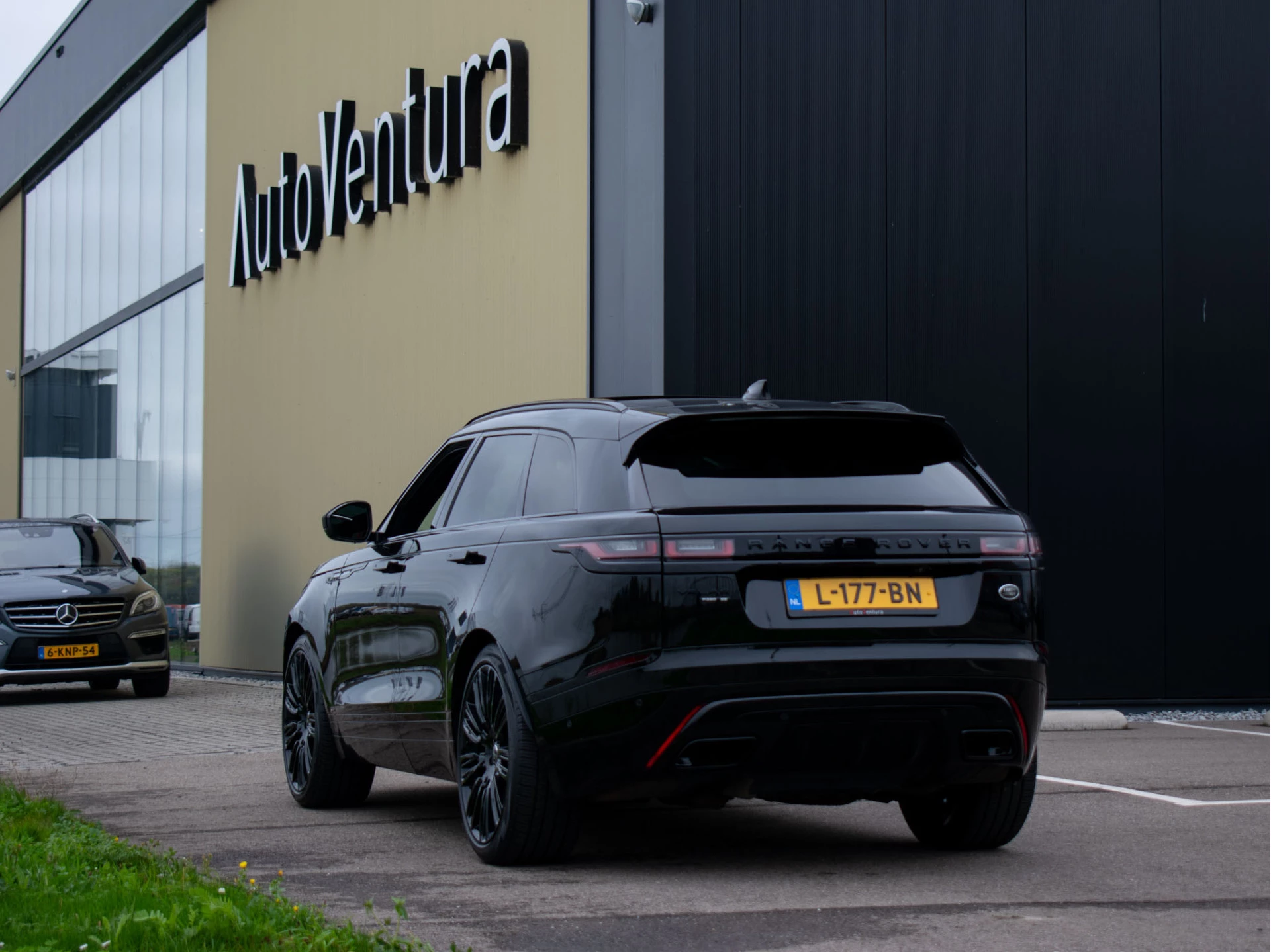 Hoofdafbeelding Land Rover Range Rover Velar