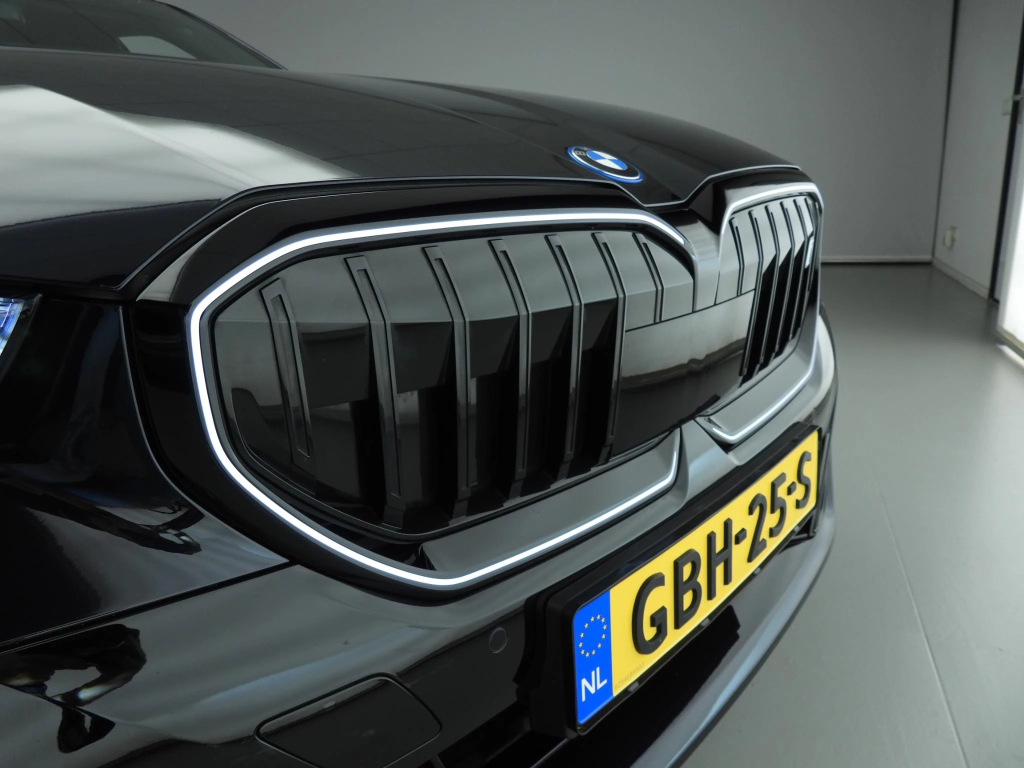 Hoofdafbeelding BMW i5
