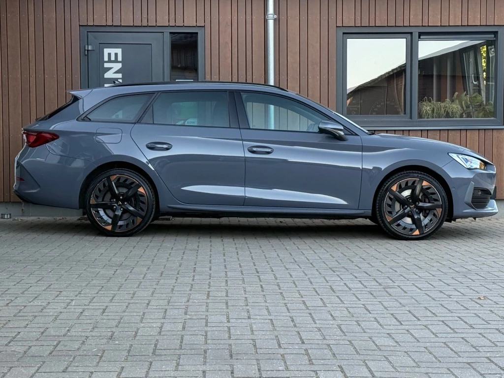 Hoofdafbeelding CUPRA Leon Sportstourer
