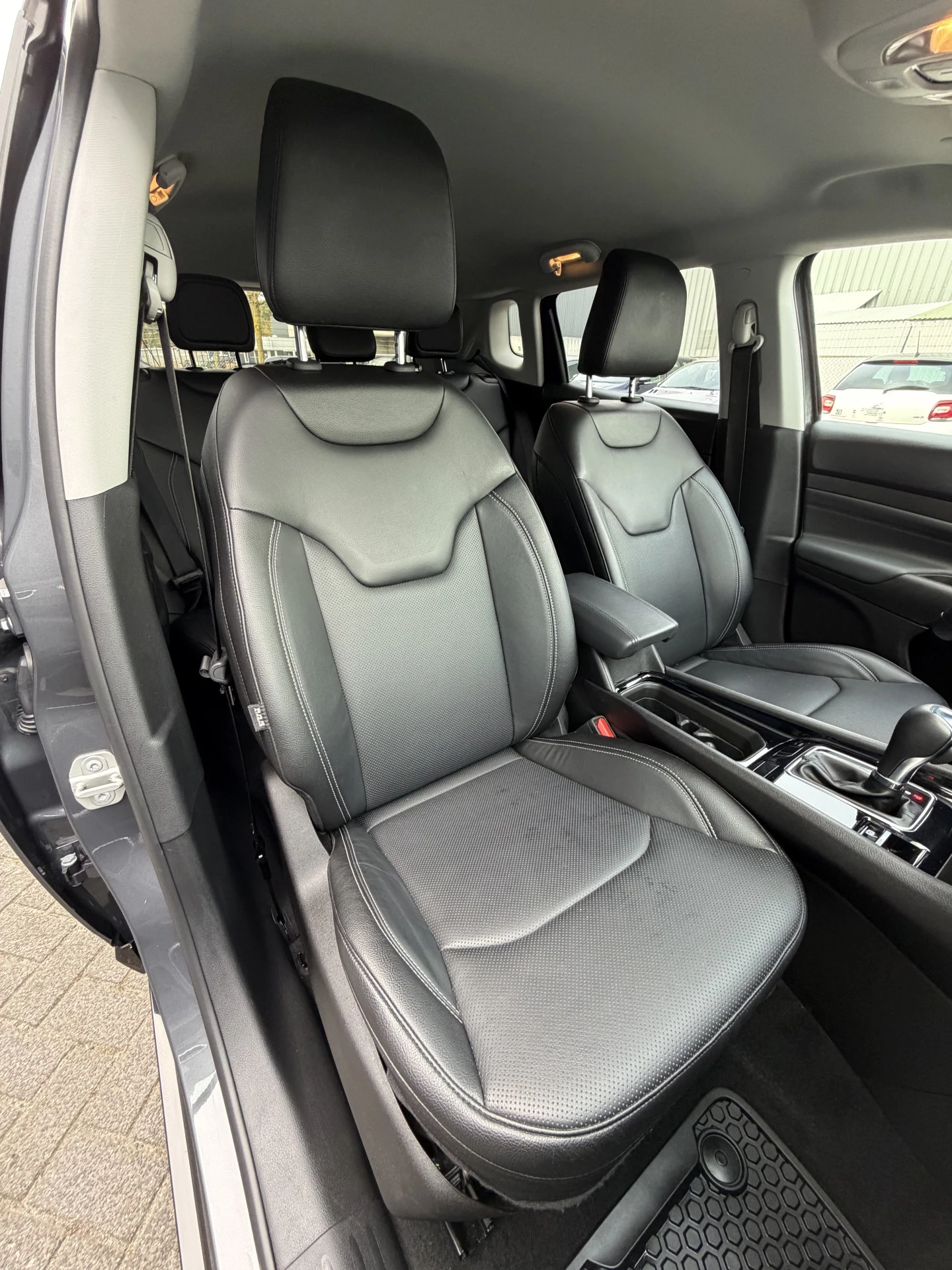 Hoofdafbeelding Jeep Compass