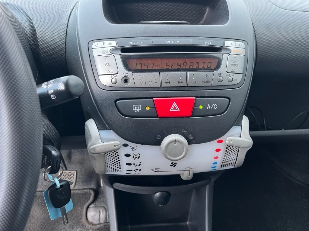 Hoofdafbeelding Peugeot 107