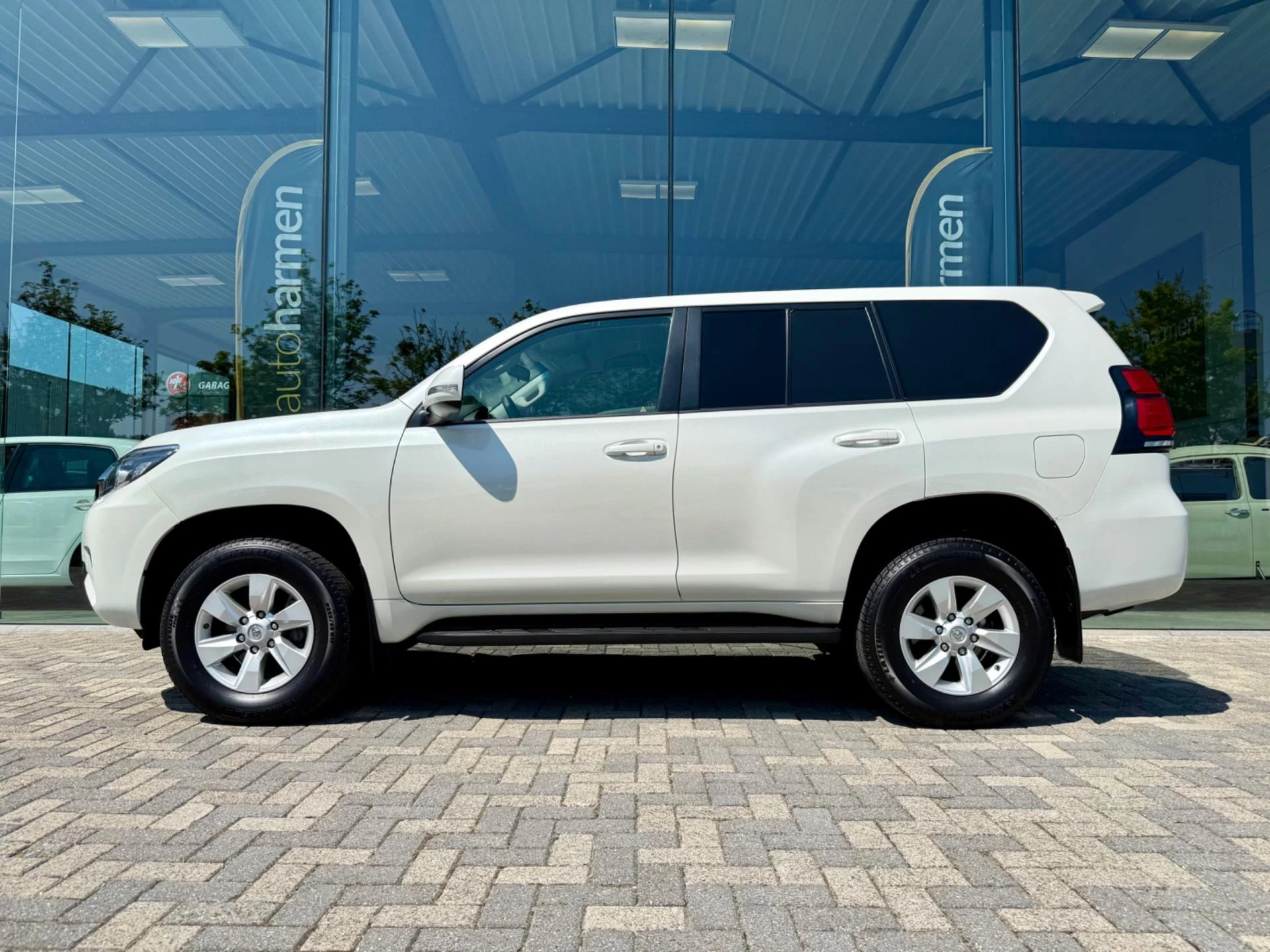 Hoofdafbeelding Toyota Land Cruiser
