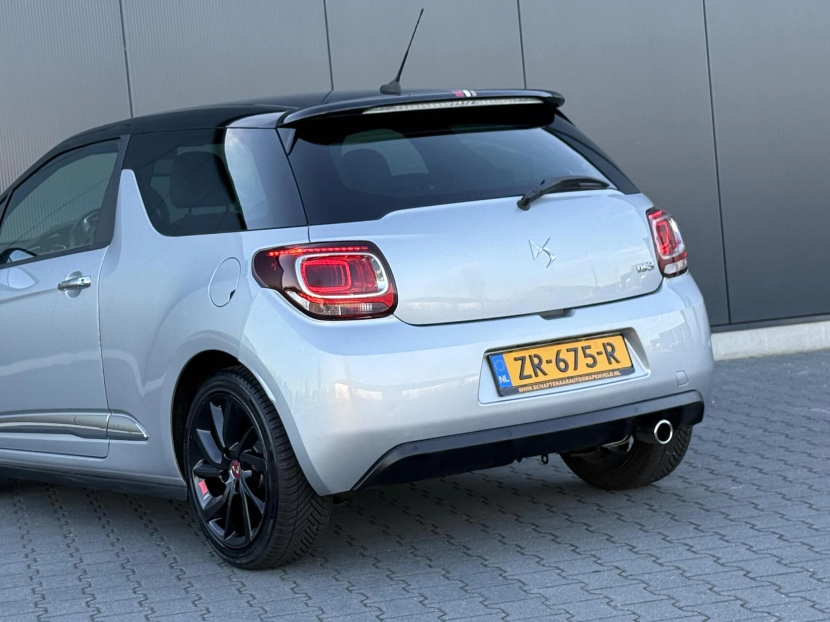 Hoofdafbeelding DS DS 3