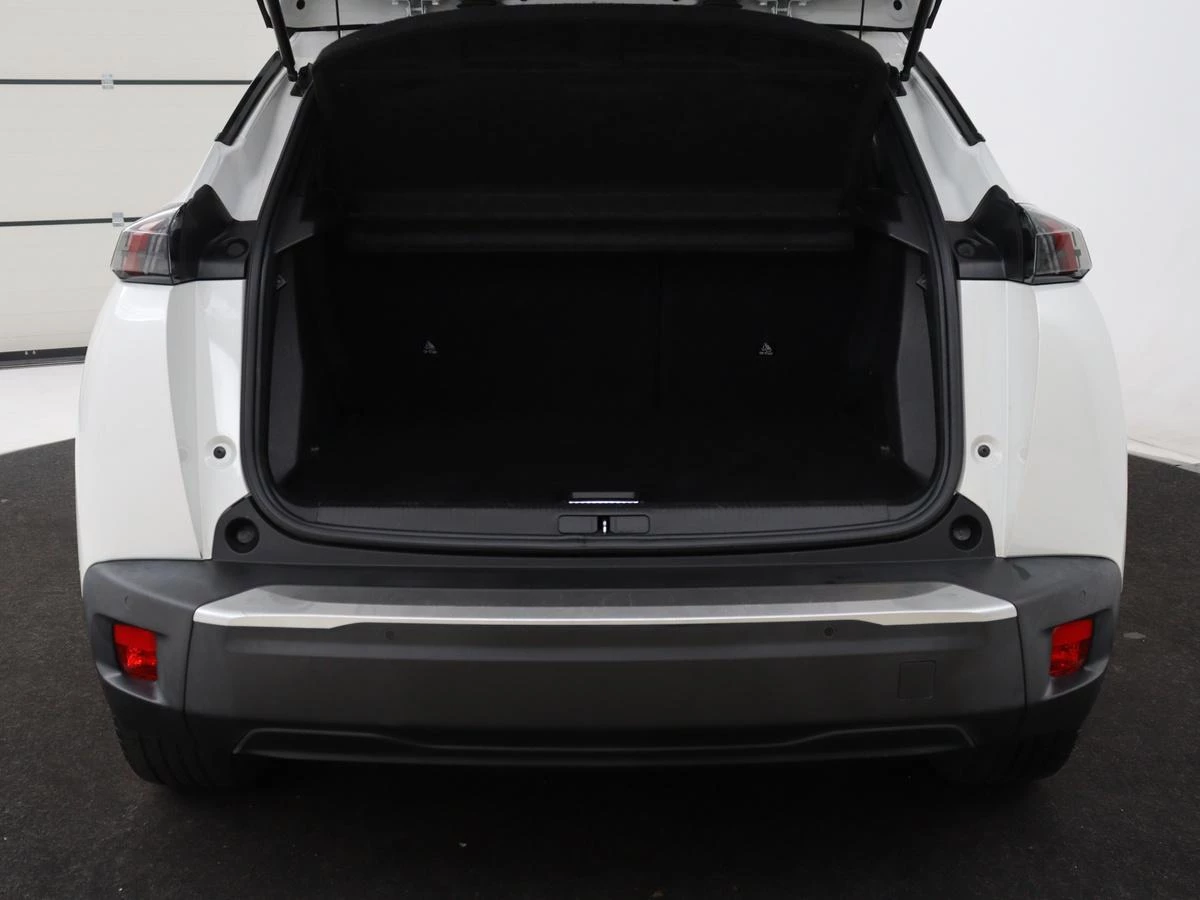 Hoofdafbeelding Peugeot e-2008