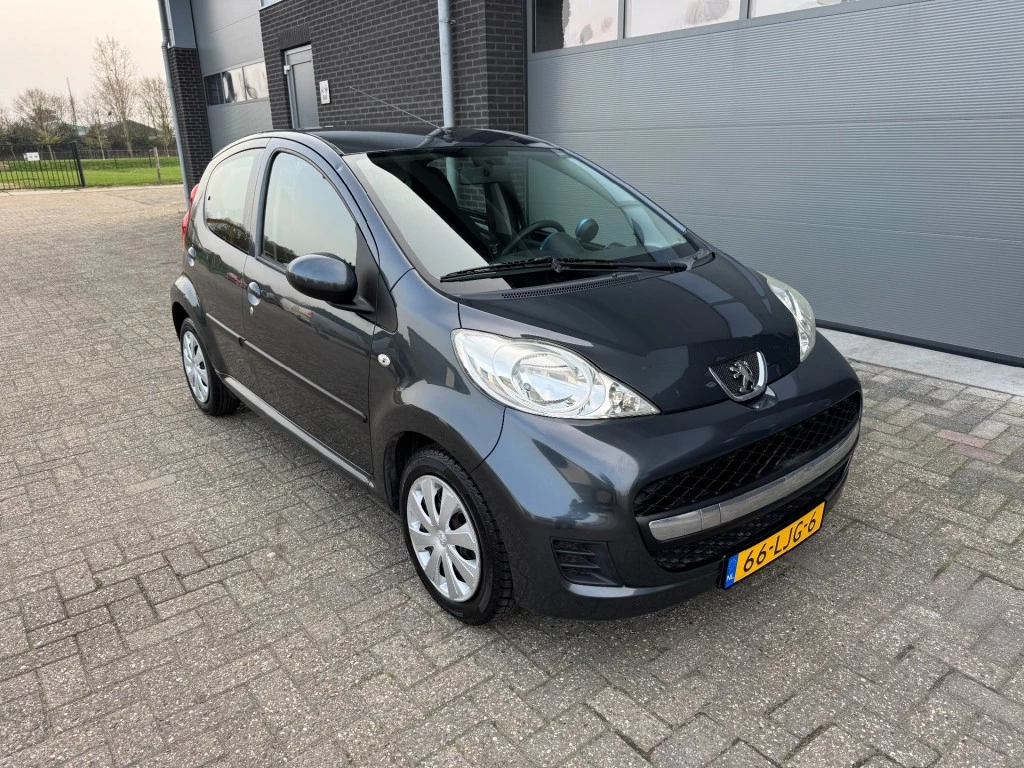 Hoofdafbeelding Peugeot 107