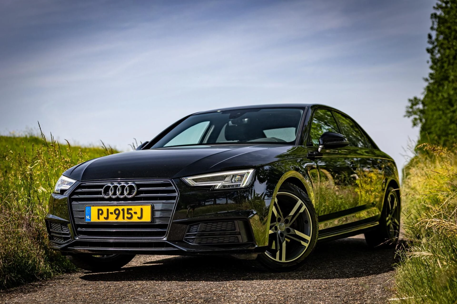 Hoofdafbeelding Audi A4