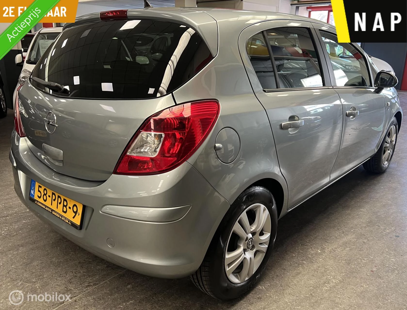 Hoofdafbeelding Opel Corsa