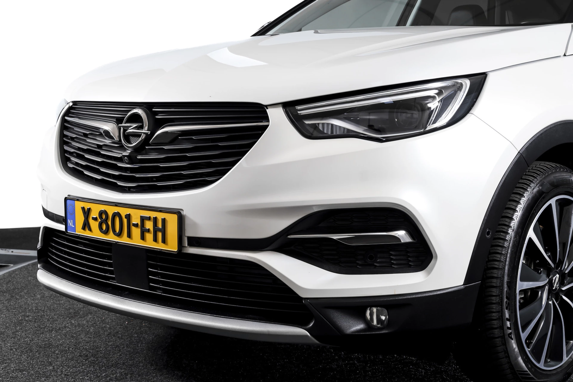 Hoofdafbeelding Opel Grandland X