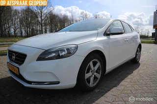 Volvo V40 1.6 D2 Kinetic ECC/NAVIGATIE/CAMERA/TREKHAAK/NAP