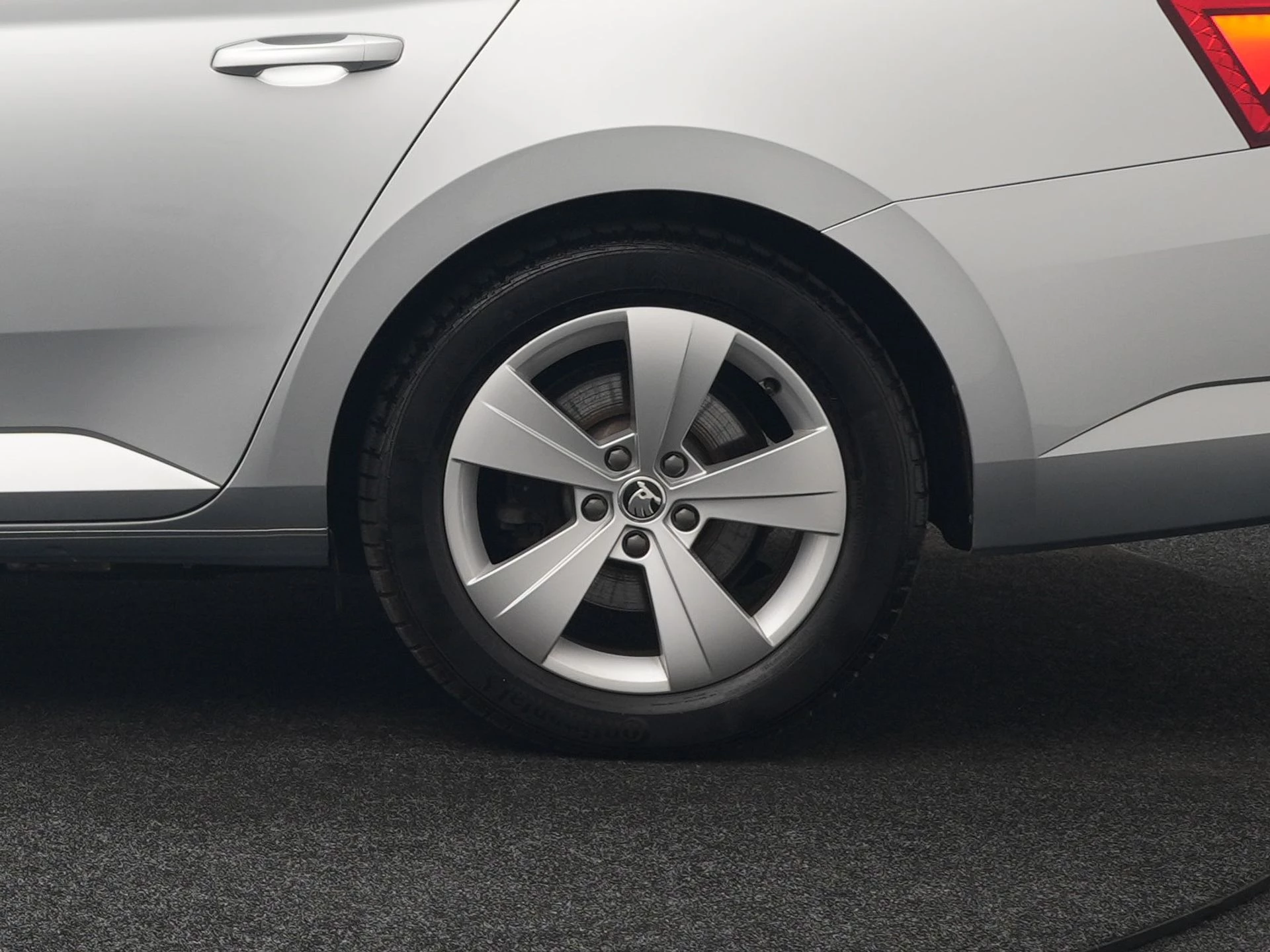 Hoofdafbeelding Škoda Superb