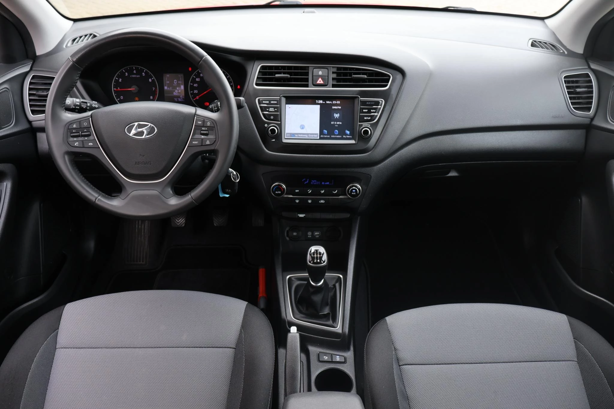 Hoofdafbeelding Hyundai i20
