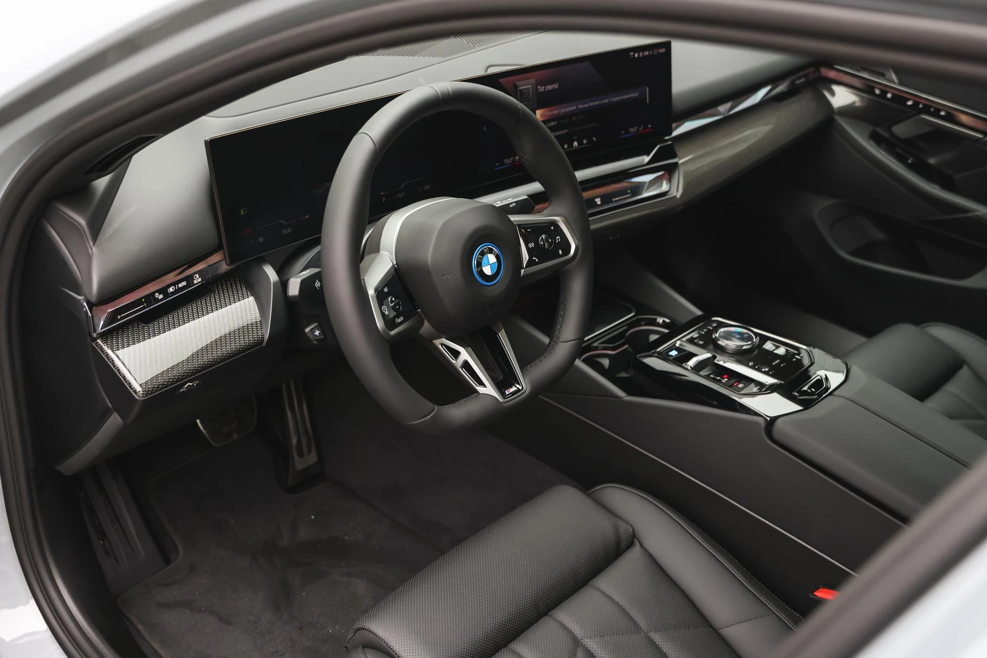 Hoofdafbeelding BMW i5