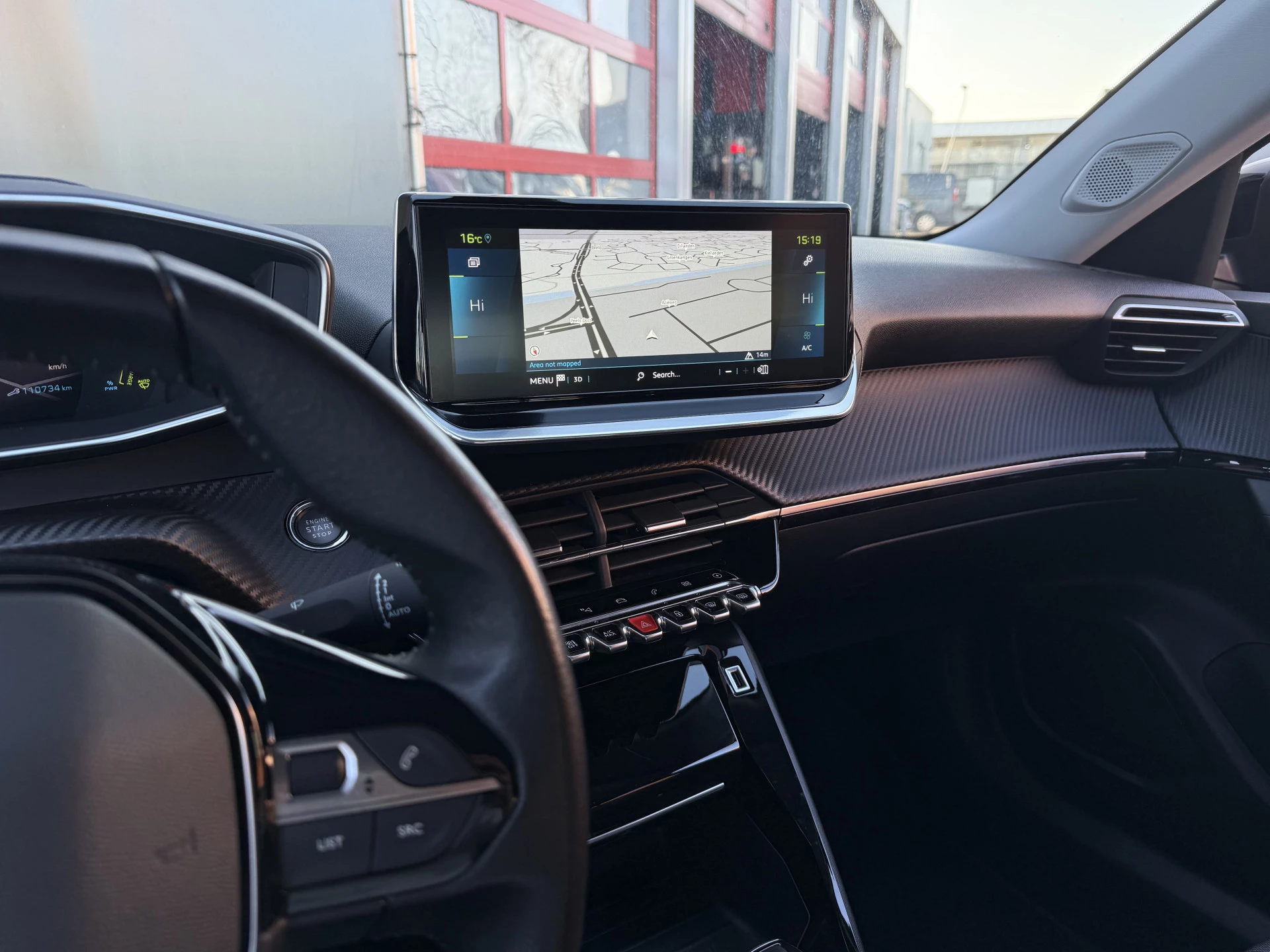 Hoofdafbeelding Peugeot e-2008