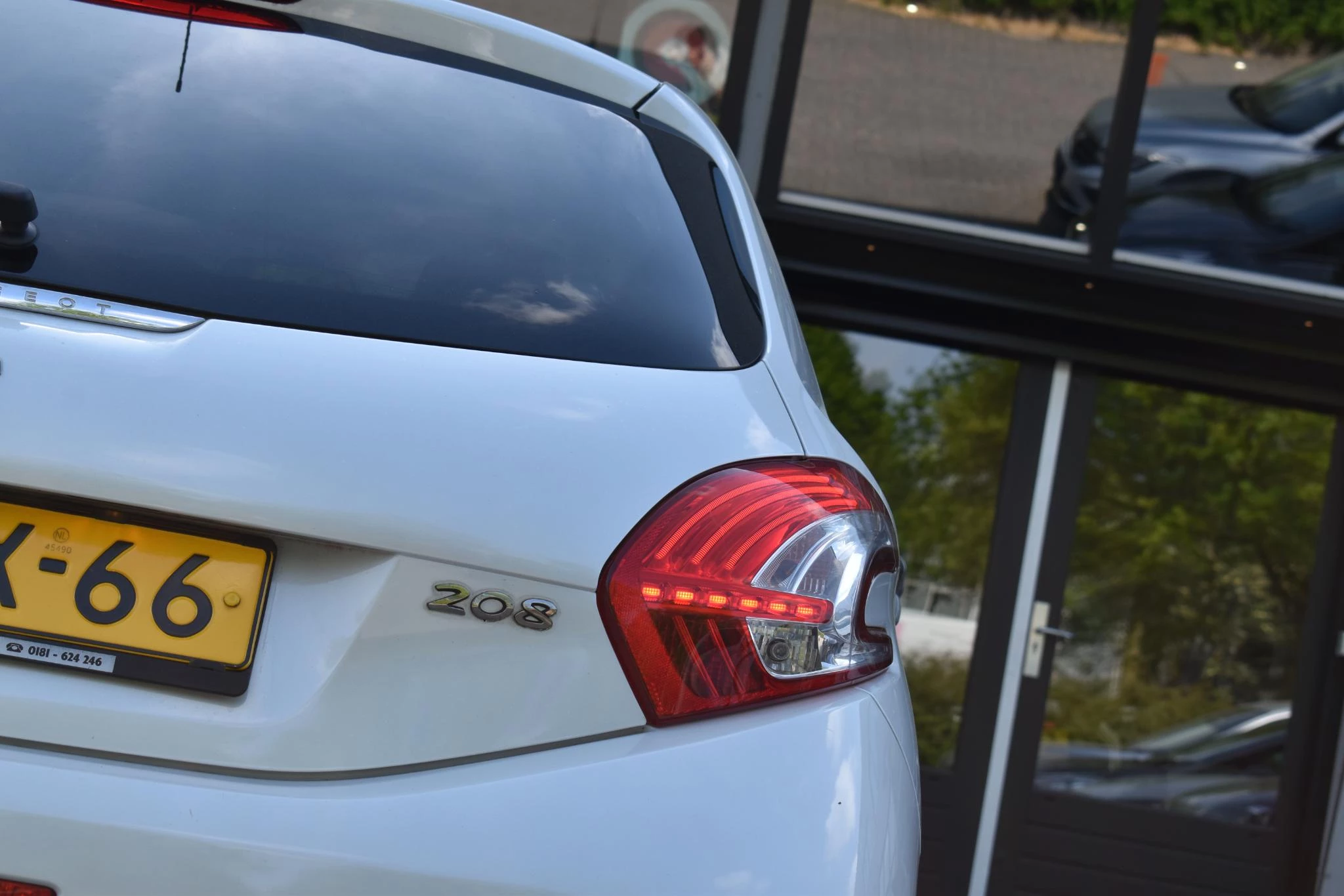 Hoofdafbeelding Peugeot 208