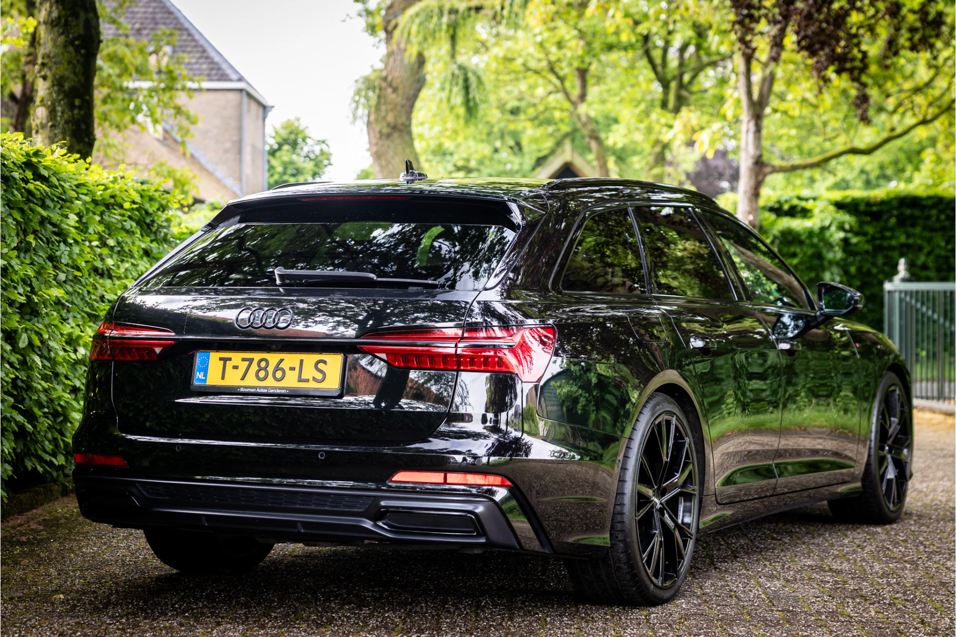 Hoofdafbeelding Audi A6