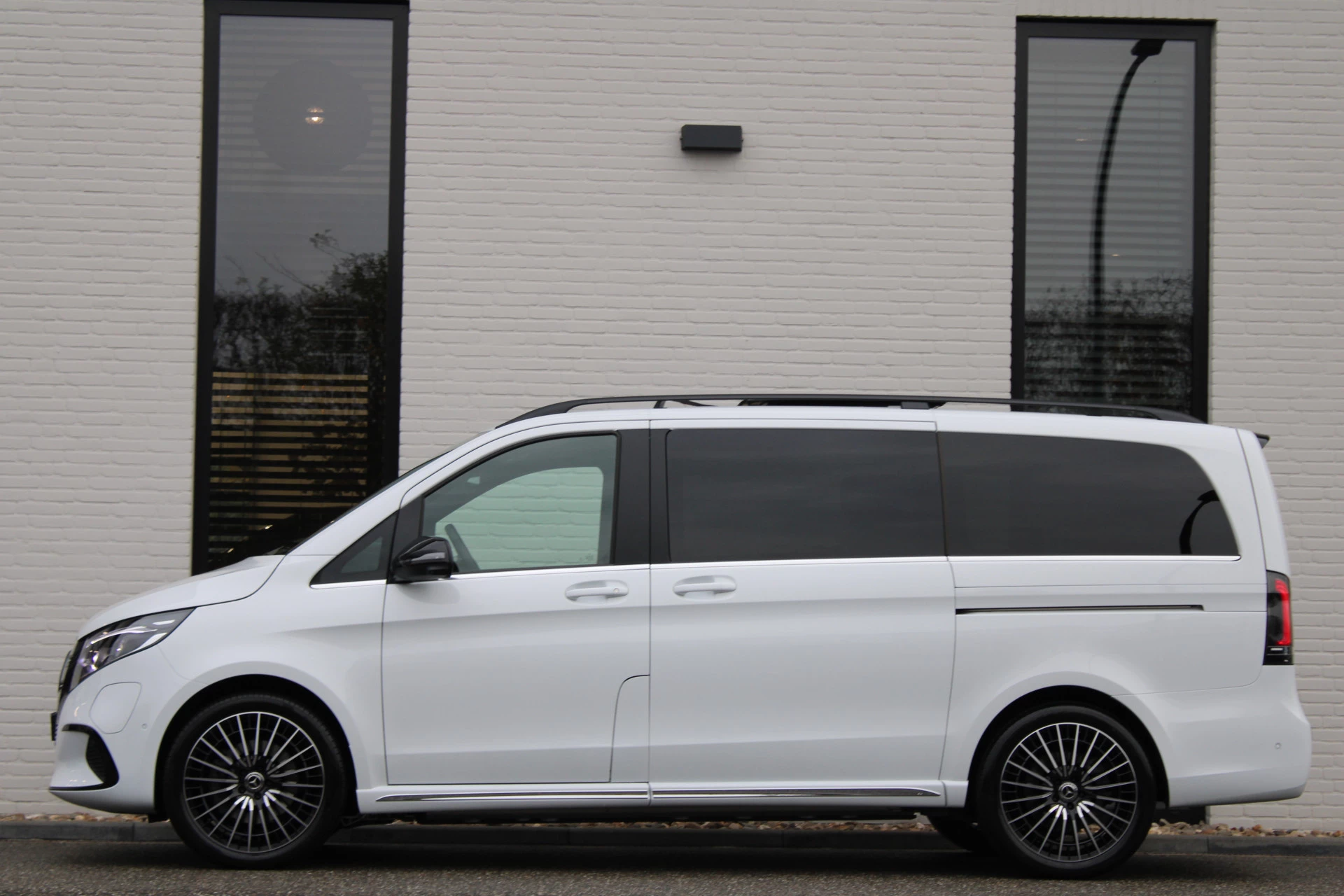 Hoofdafbeelding Mercedes-Benz EQV