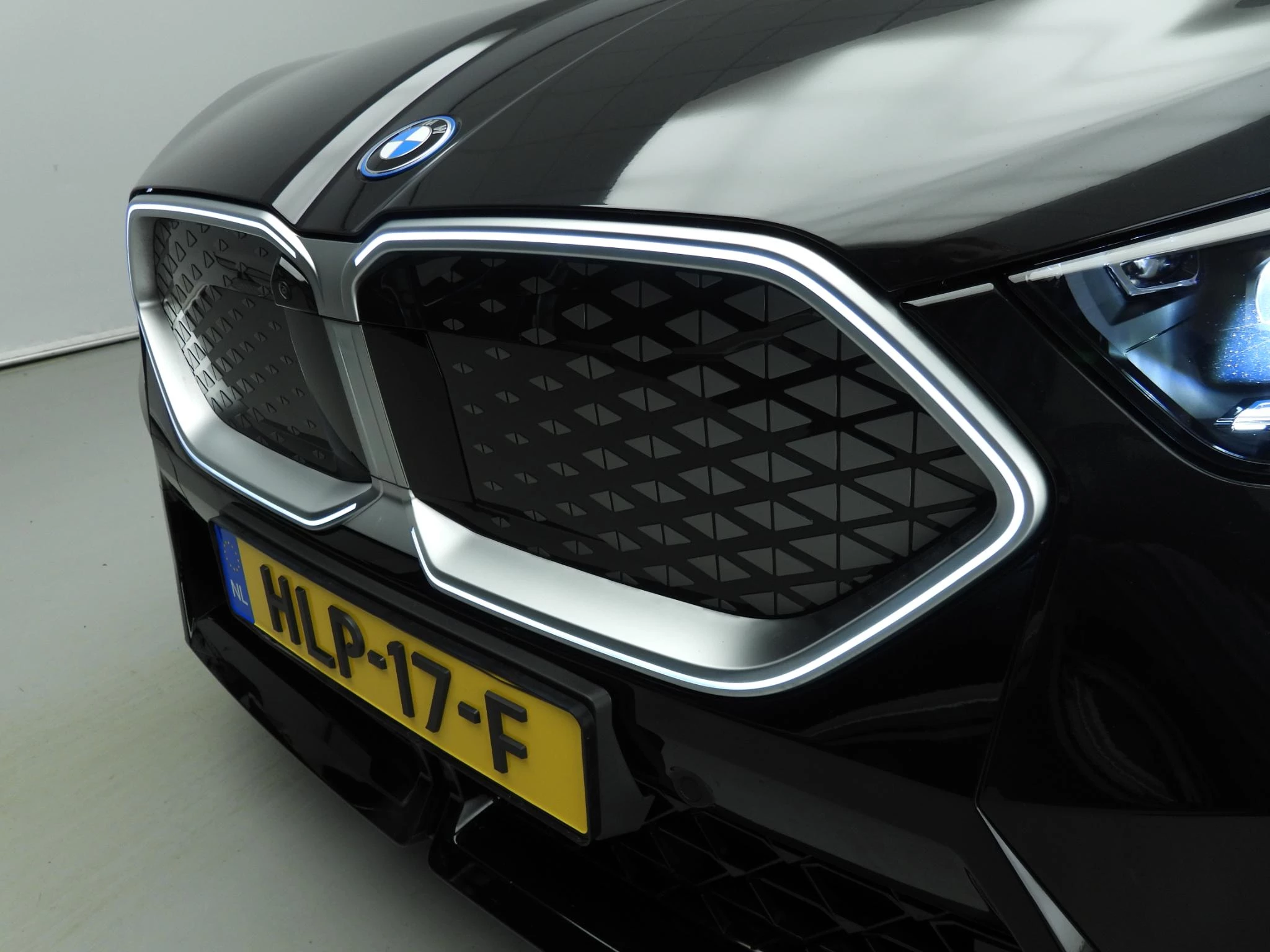 Hoofdafbeelding BMW iX2