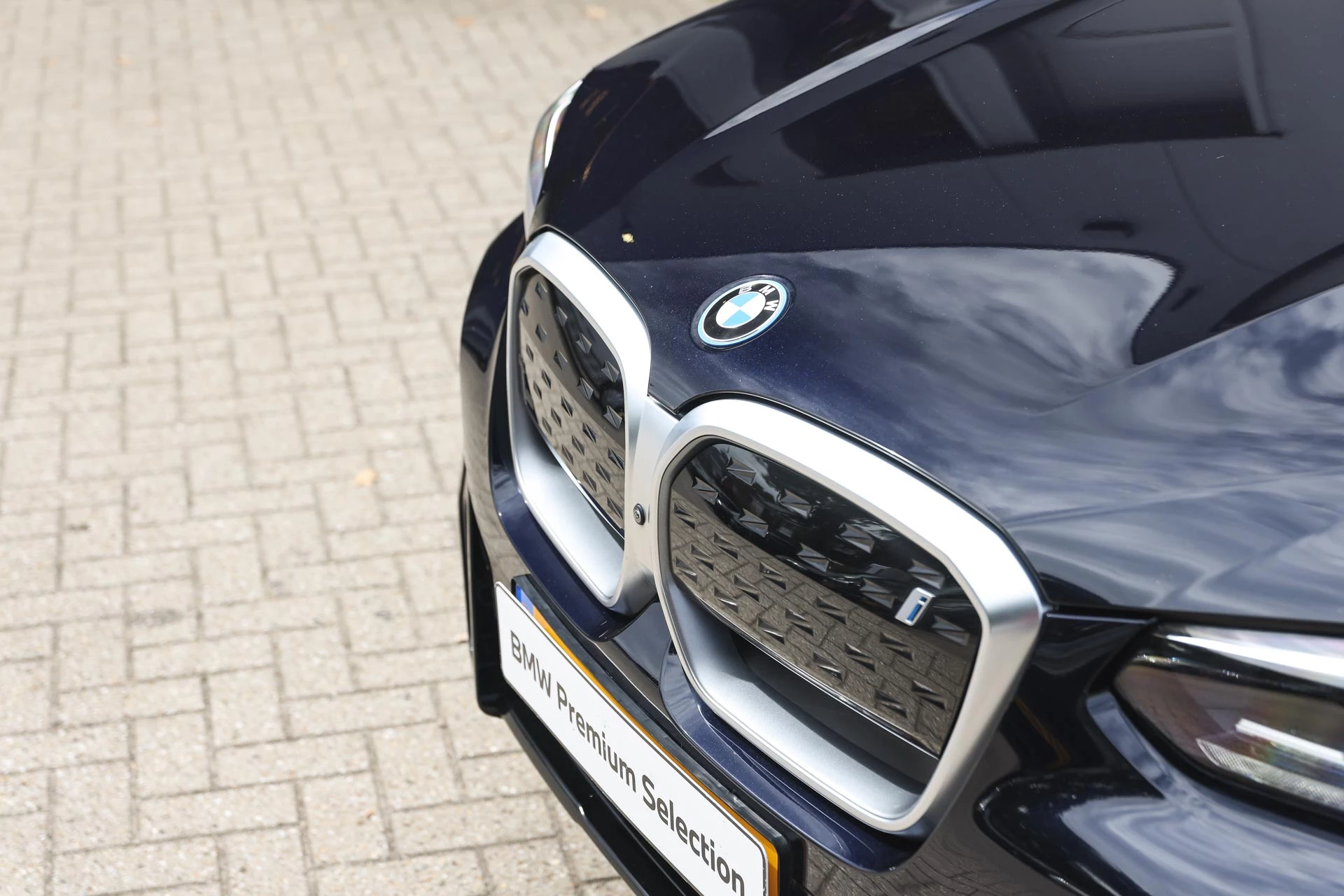 Hoofdafbeelding BMW iX3