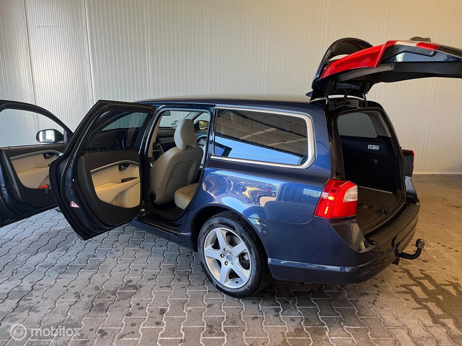 Hoofdafbeelding Volvo V70