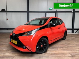 Toyota Aygo 1.0 VVT-i x-cite/ Airco / Camera / Bluetooth / 5drs / LM Velgen