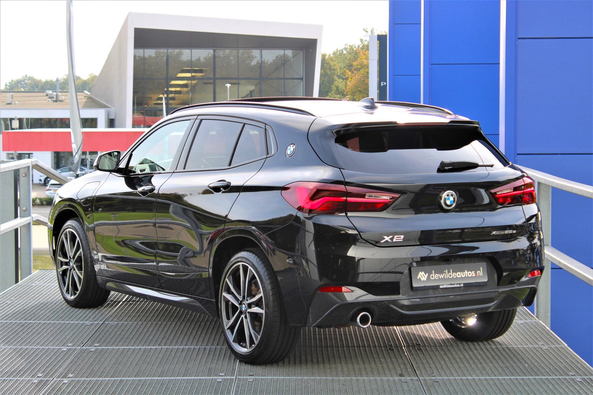 Hoofdafbeelding BMW X2