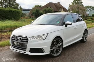 Hoofdafbeelding Audi S1 Audi S1 2.0 TFSI Quattro / Scorpion / Navi / Liefhebbersauto