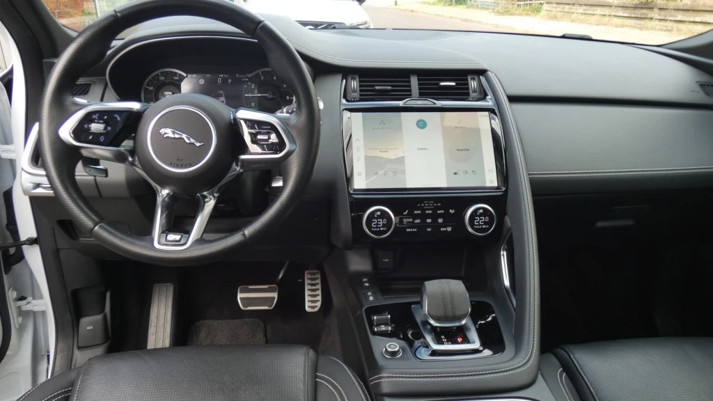 Hoofdafbeelding Jaguar E-PACE