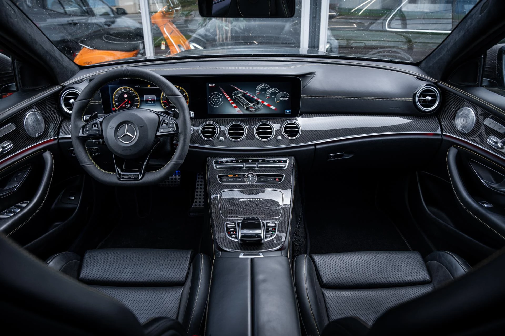 Hoofdafbeelding Mercedes-Benz E-Klasse