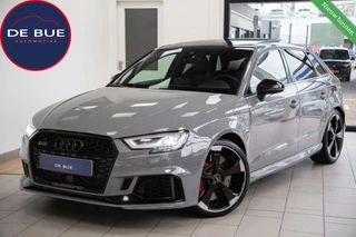 Hoofdafbeelding Audi RS3 Audi RS3 2.5 TFSI Quattro 2e Eig Pano CarPlay Carbon B&O Nardo Grey Dealer onderhouden