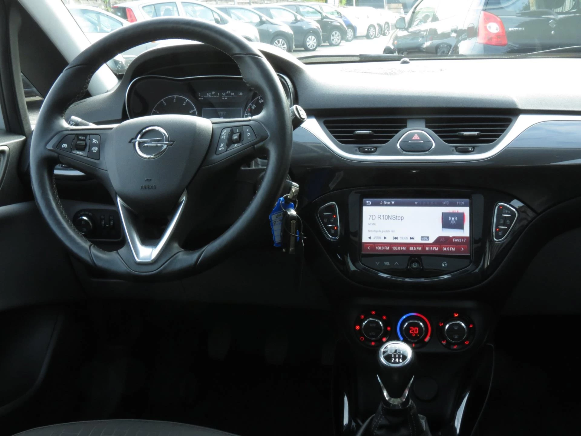 Hoofdafbeelding Opel Corsa