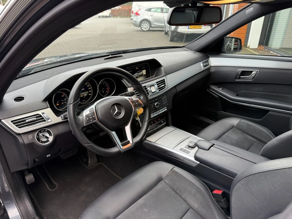 Hoofdafbeelding Mercedes-Benz E-Klasse