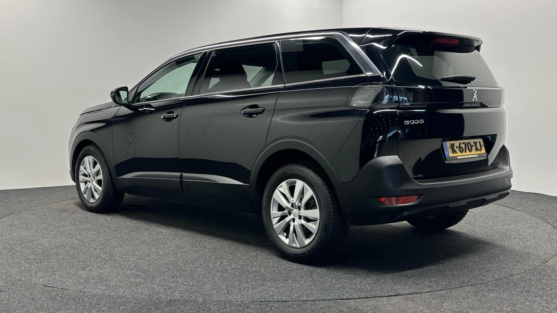 Hoofdafbeelding Peugeot 5008