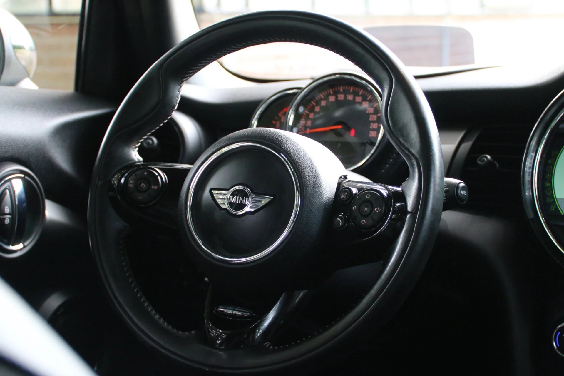 Hoofdafbeelding MINI 5-deurs