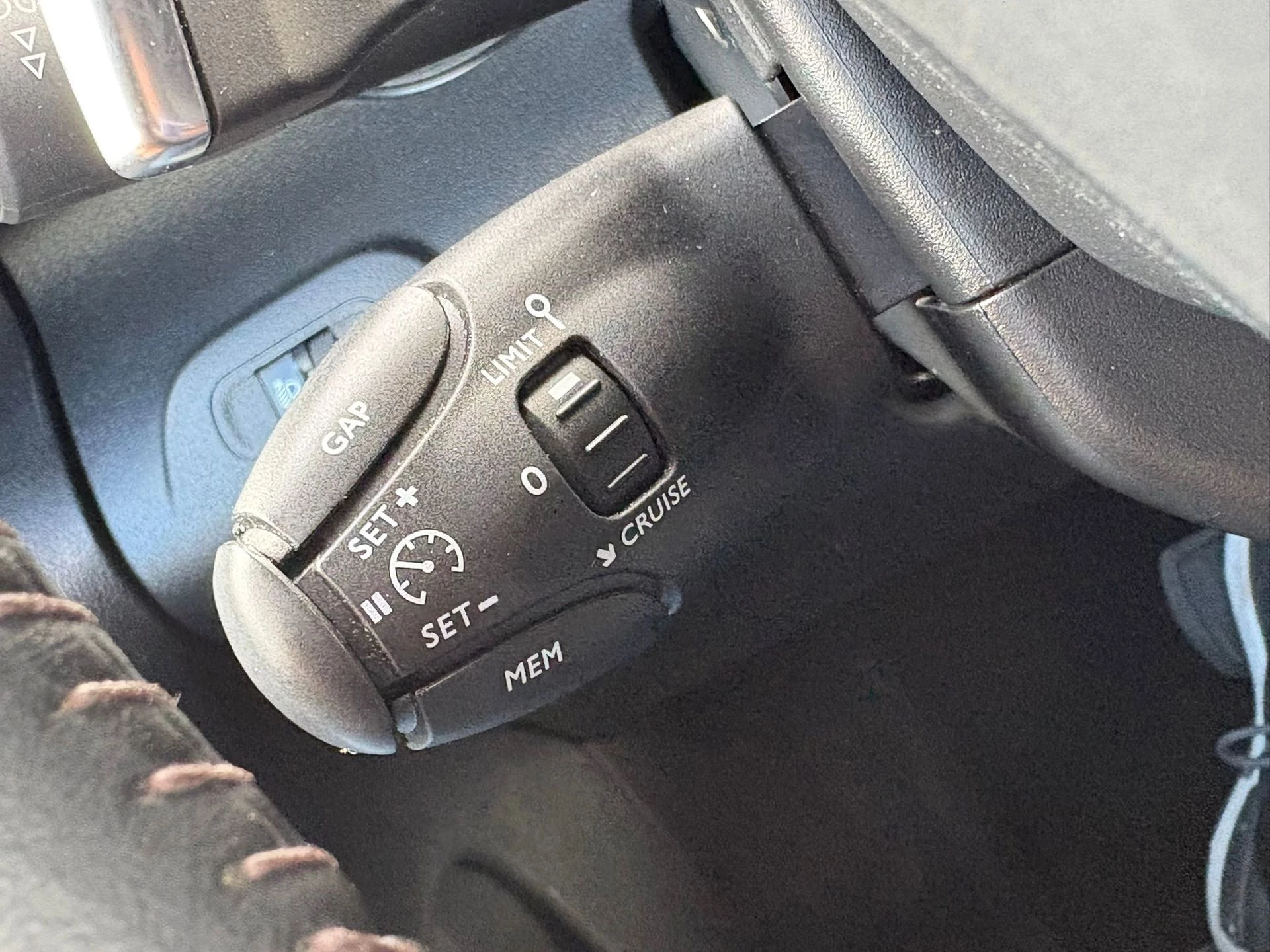 Hoofdafbeelding Peugeot Rifter