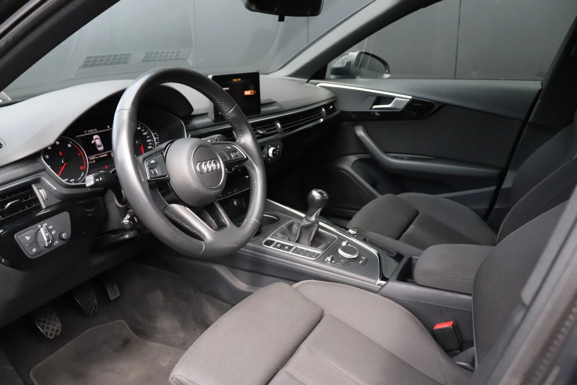 Hoofdafbeelding Audi A4