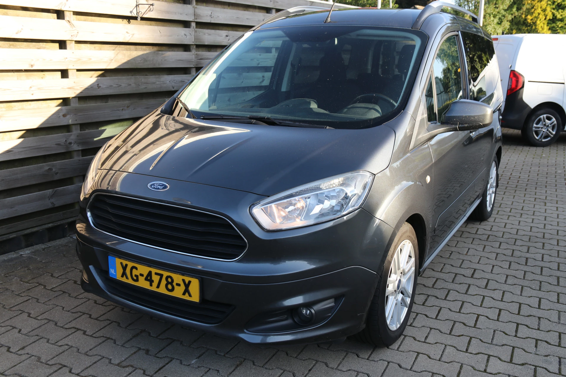 Hoofdafbeelding Ford Tourneo Courier
