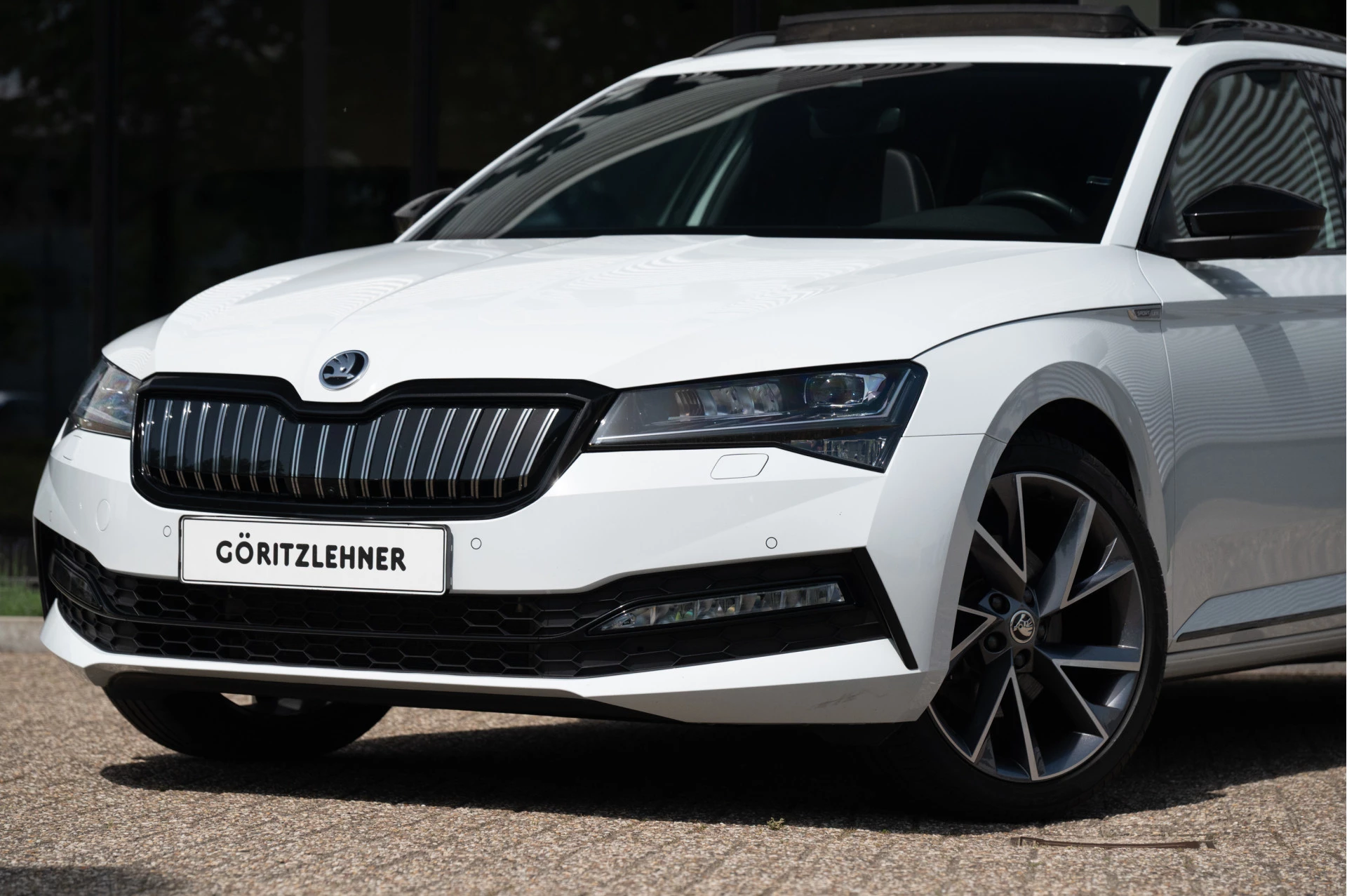 Hoofdafbeelding Škoda Superb