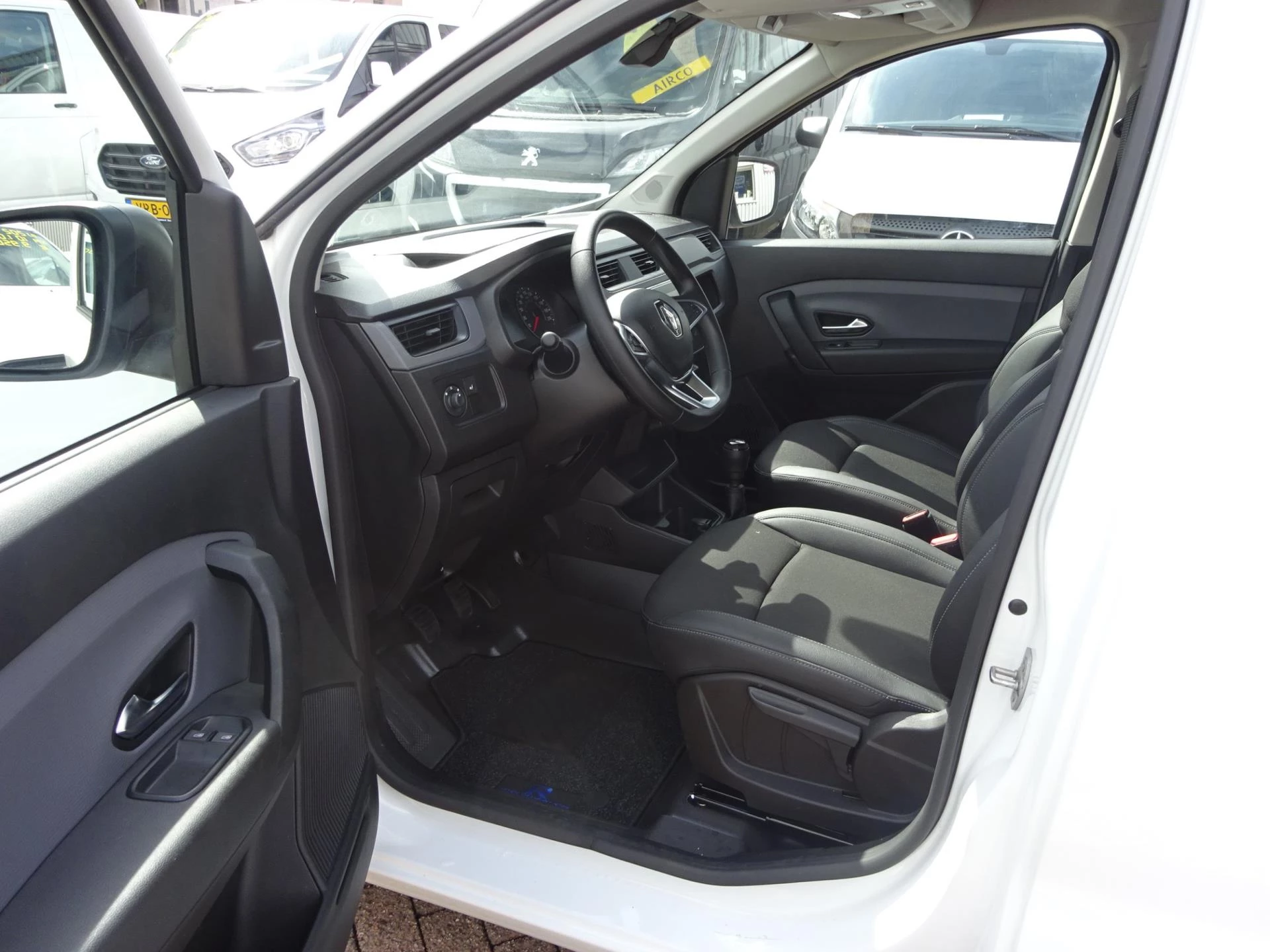 Hoofdafbeelding Renault Express